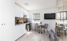 Modern Large Studio, 15 Mins Walk To Notting Hill